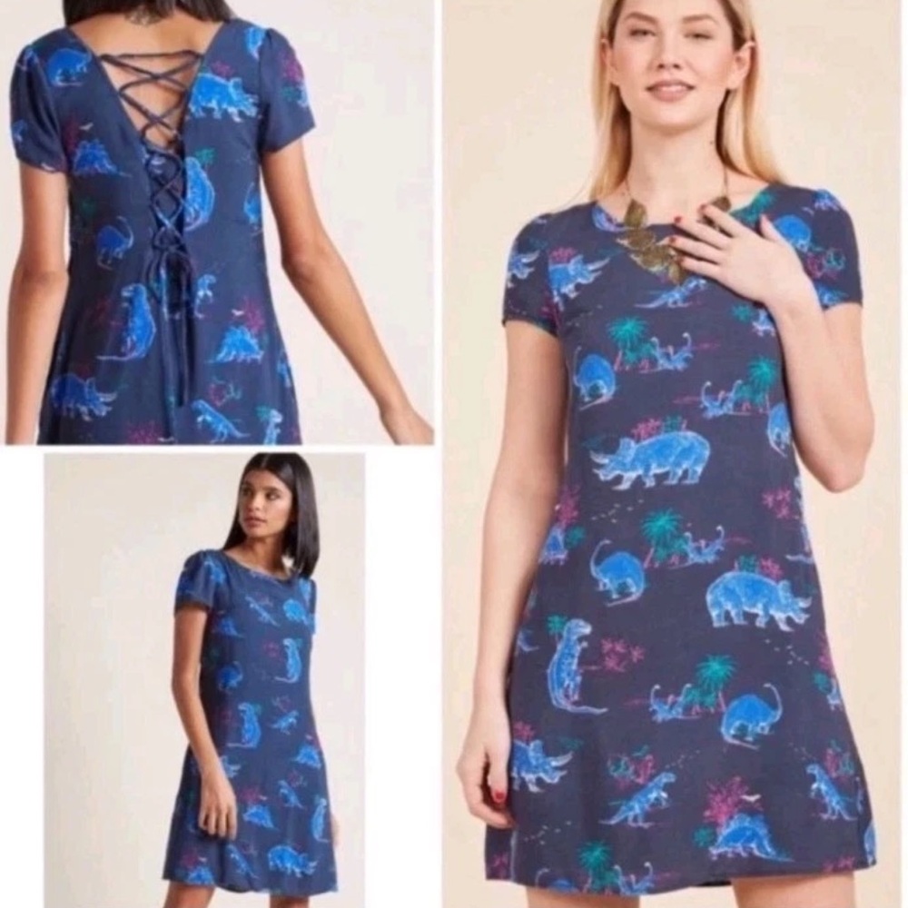 Modcloth Dinosaur Print Lace Up Back Shift Dress Sz S Small Navy Pockets Lined